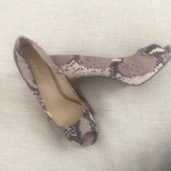 Python Heels with Platform base - Picture 1 of 5